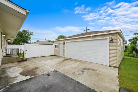 22 Arrowhead Dr, Thornton, IL 60476 photo 21