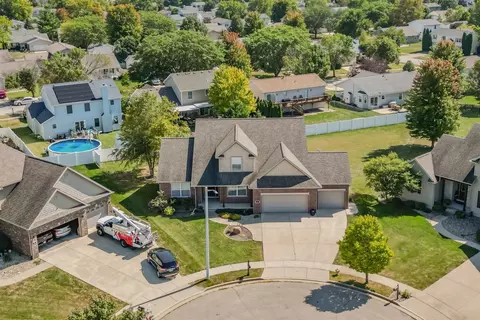 View/Area - 2 Indigo, Bloomington, IL 61705 photo 2 of 3