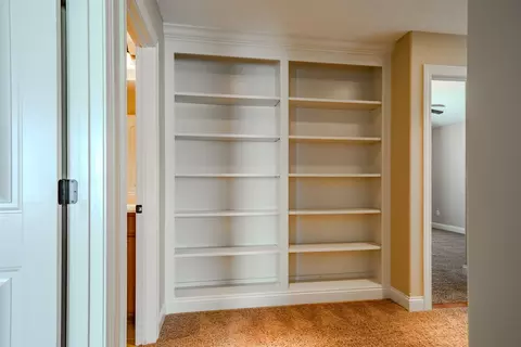 Entry Way - 2 Indigo, Bloomington, IL 61705 photo 4 of 4