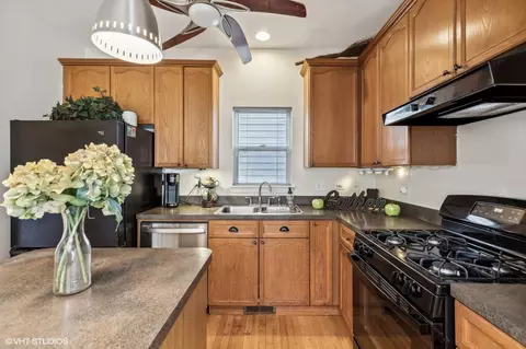 Kitchen - 59 E 89th St, Chicago, IL 60619 photo 1 of 2