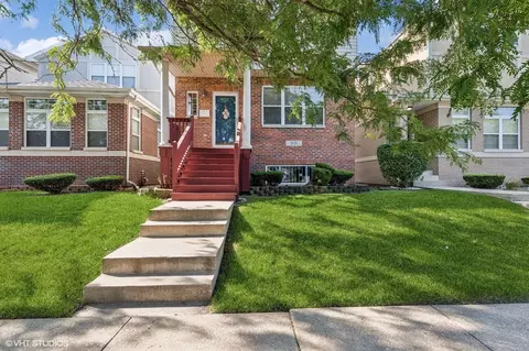 59 E 89th St, Chicago, IL 60619