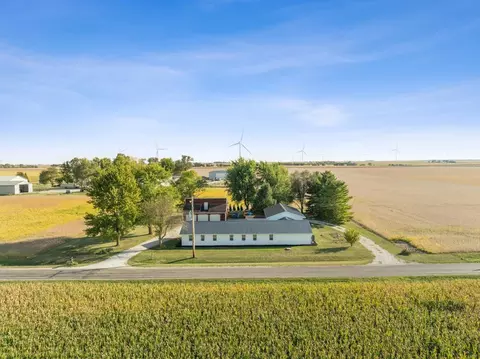 32471 E 3200 North Rd, Chenoa, IL 61726 photo 9