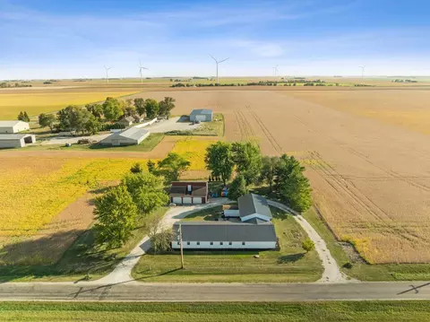 32471 E 3200 North Rd, Chenoa, IL 61726 photo 10