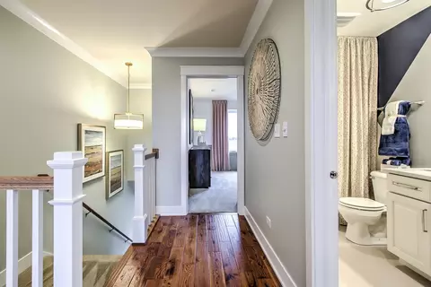 1117 Dock St, Des Plaines, IL 60018 photo 24