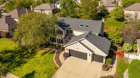 View/Area - 3831 Celeste Ln, Naperville, IL 60564 photo 3 of 7