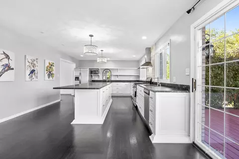 Kitchen - 3831 Celeste Ln, Naperville, IL 60564 photo 6 of 6