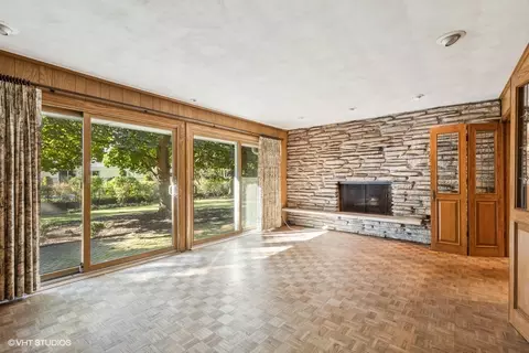 57 Park Ln, Golf, IL 60029 photo 6