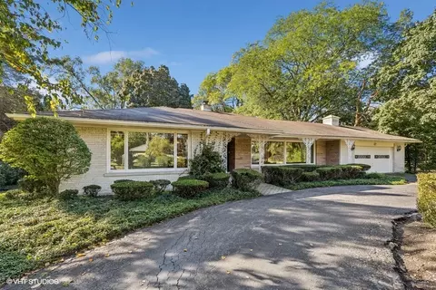 57 Park Ln, Golf, IL 60029 photo 11
