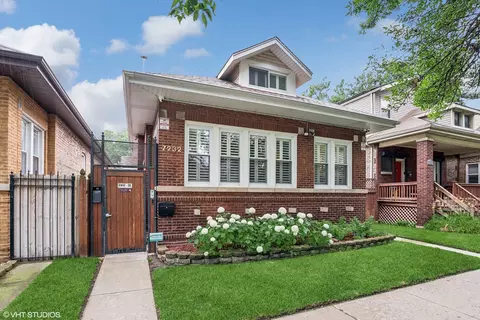 7232 S East End Ave, Chicago, IL 60649