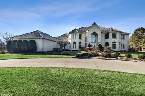 5150 Bridlewood Ln, Long Grove, IL 60047
