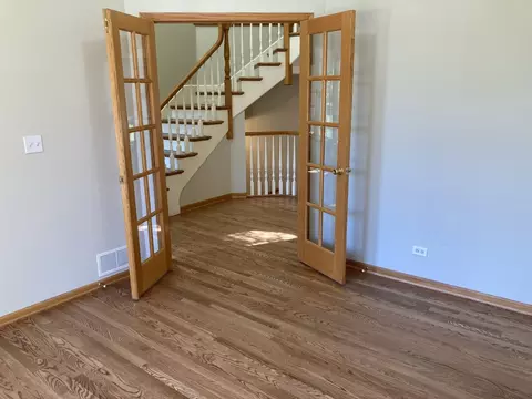 Entry Way - 1816 Anthony Ln, Mchenry, IL 60051 photo 2 of 4