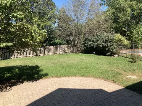 Exterior - 1816 Anthony Ln, Mchenry, IL 60051 photo 11 of 12