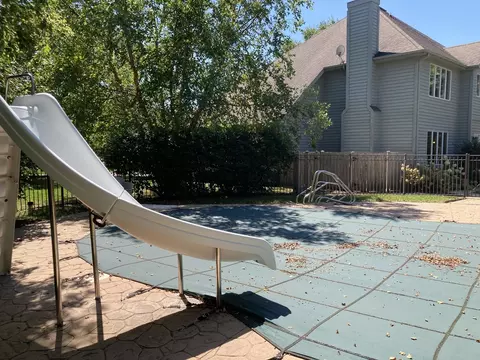 Exterior - 1816 Anthony Ln, Mchenry, IL 60051 photo 3 of 12