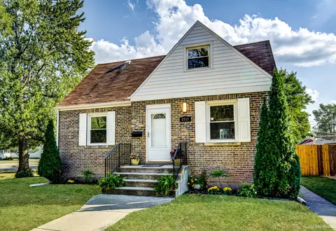 3717 176th Pl, Lansing, IL 60438