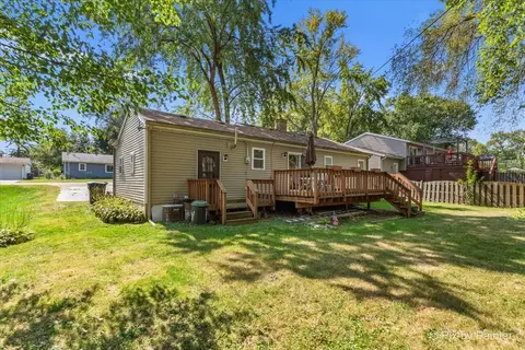 1706 W Oakleaf Dr, Mchenry, IL 60051 photo 18