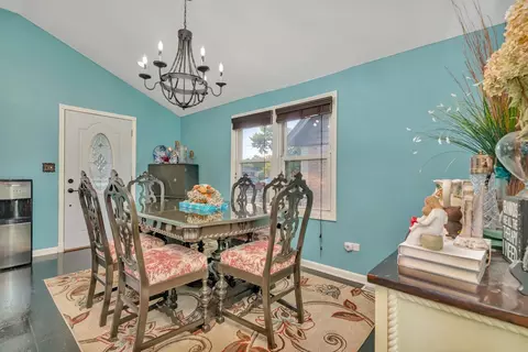 14927 Millard Ave, Midlothian, IL 60445 photo 8
