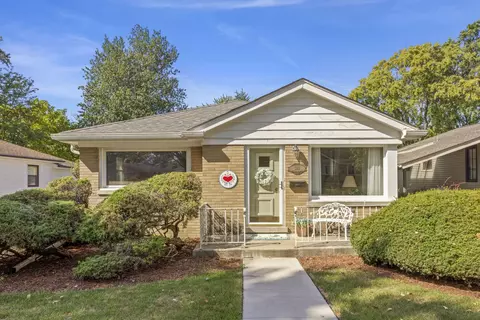320 N Martha St, Lombard, IL 60148