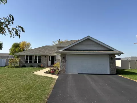 849 Churchill Dr, New Lenox, IL 60451