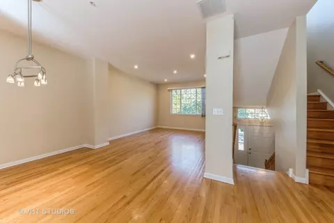 Living - 1655 Charles Dr, Wheeling, IL 60090 photo 2 of 3