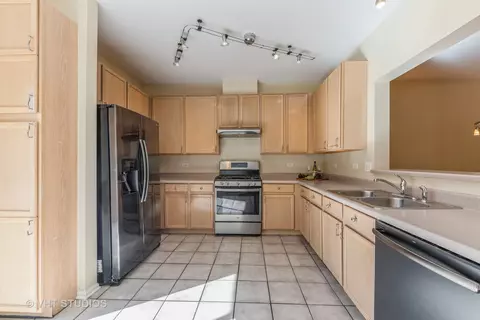 Kitchen - 1655 Charles Dr, Wheeling, IL 60090 photo 1 of 2