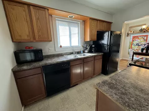 1104 S University St, Normal, IL 61761 photo 7