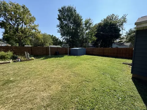 1104 S University St, Normal, IL 61761 photo 17