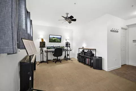 47 E 23rd St, Chicago, IL 60616 photo 3