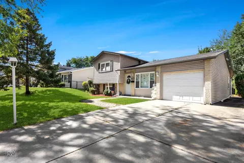 1388 Joyce Ave, Glendale Heights, IL 60139