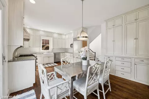 Kitchen - 342 E Scranton Ave, Lake Bluff, IL 60044 photo 1 of 2