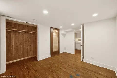 Bedroom - 342 E Scranton Ave, Lake Bluff, IL 60044 photo 6 of 6