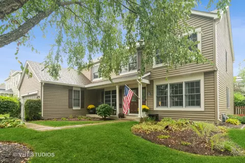 1240 Saddle Ridge Trl, Cary, IL 60013