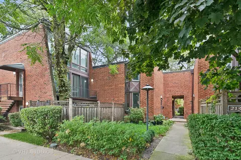 2139 N Lincoln Ave, Chicago, IL 60614
