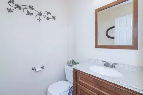 1297 E Hull Dr, Wheaton, IL 60189 photo 13