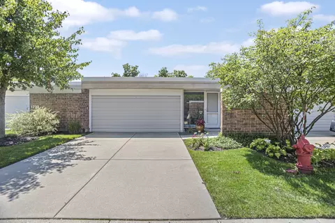 Exterior - 1739 Seton Rd, Northbrook, IL 60062 photo 2 of 5