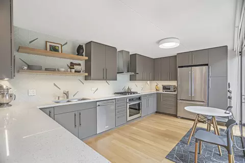 Kitchen - 1739 Seton Rd, Northbrook, IL 60062 photo 2 of 5