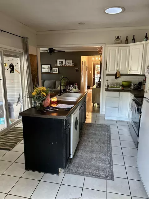 1721 Main St, Peru, IL 61354 photo 7