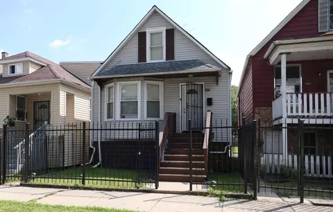 2045 W 67th Pl, Chicago, IL 60636