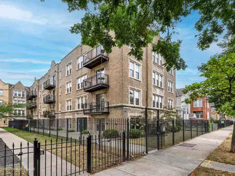 4835 N Ashland Ave #3E, Chicago, IL 60640