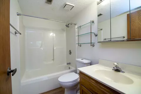 1109 E Division St #2D, Lockport, IL 60441 photo 12