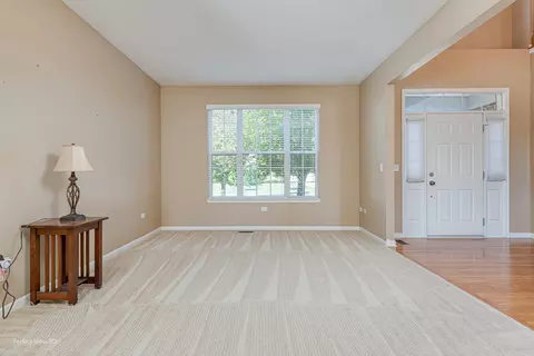 Living - 600 Herath Ln, Shorewood, IL 60404 photo 1 of 6