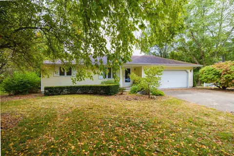 1634 N 2050 East Rd, Watseka, IL 60970