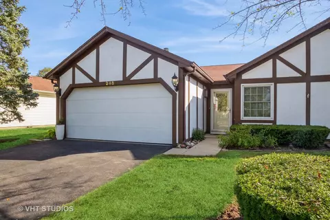 288 Whitewood Dr, Streamwood, IL 60107