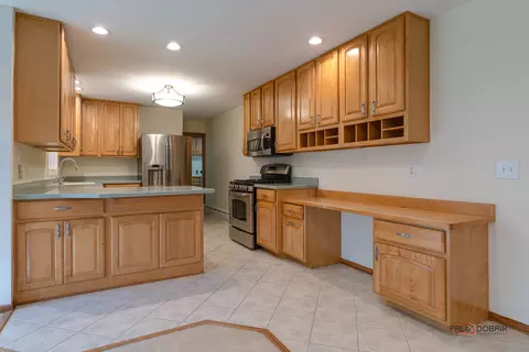 3709 W High St, Mchenry, IL 60050 photo 13