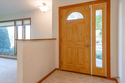 3709 W High St, Mchenry, IL 60050 photo 2