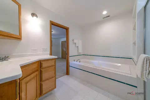 3709 W High St, Mchenry, IL 60050 photo 17