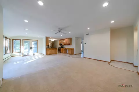 3709 W High St, Mchenry, IL 60050 photo 8