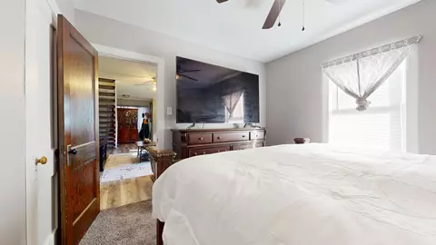 Bedroom - 655 S Main Ave, Kankakee, IL 60901 photo 2 of 5