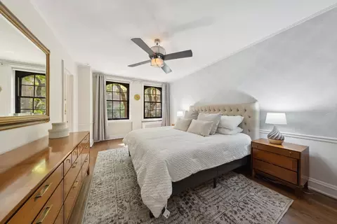 210 E Pearson St #3B, Chicago, IL 60611 photo 16