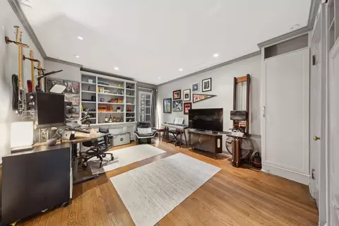 210 E Pearson St #3B, Chicago, IL 60611 photo 22