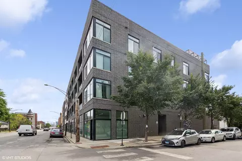 469 N Paulina St #404, Chicago, IL 60622